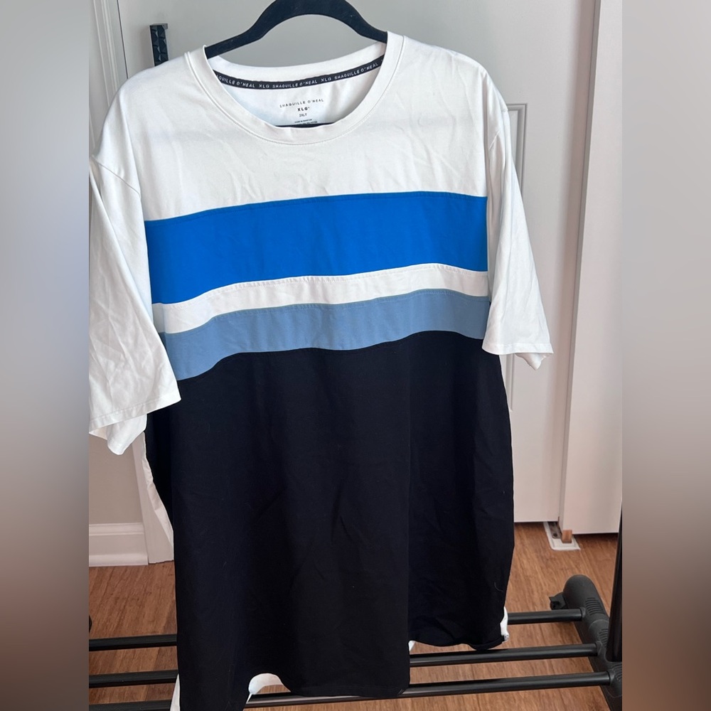 NWOT 2XLT Men’s Shaquille O’Neil Shirt